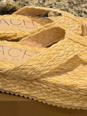 Woven Straw Espadrille Platform Flip-Flops - Cream